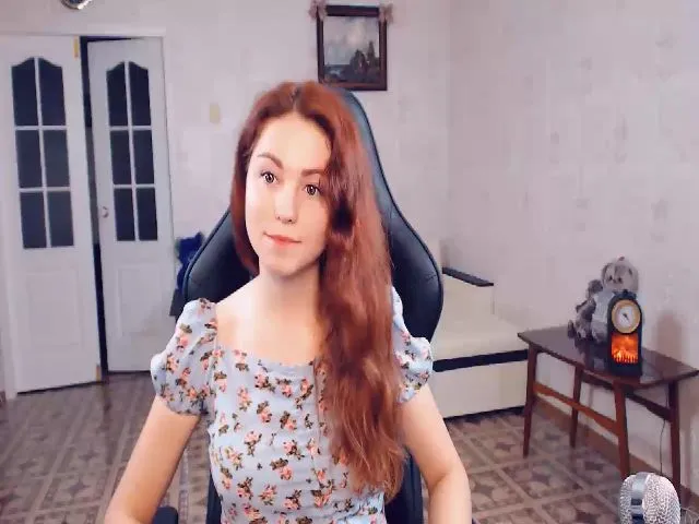 Live sex webcam photo for BettyGinger #258263017