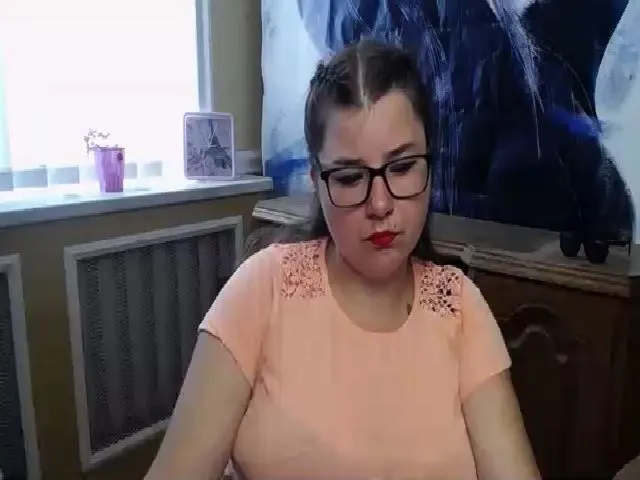 Live sex webcam photo for MonLais #253350897