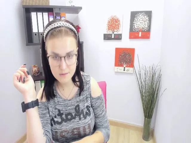 Live sex webcam photo for EvaMild #261843967