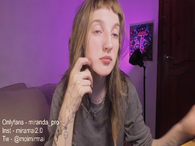 Live sex webcam photo for Miranda2_0 #254941733