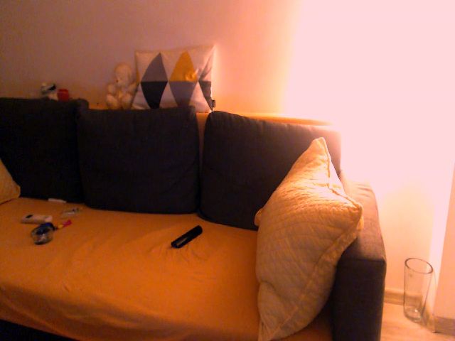 Live sex webcam photo for Isabeladoll #260155964