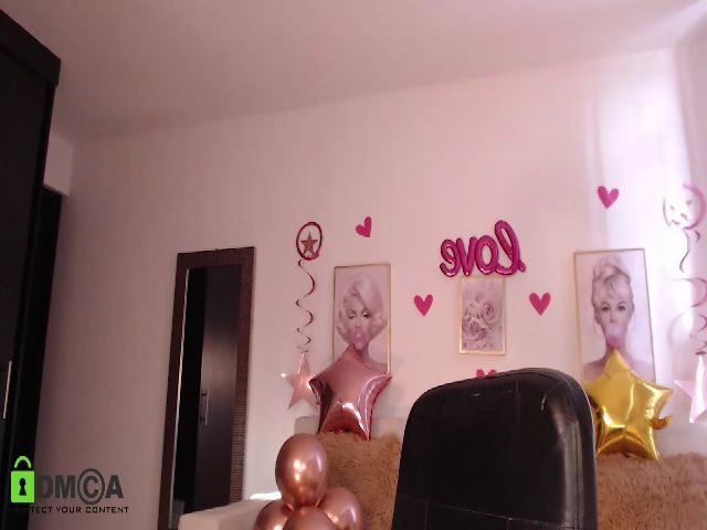 Live sex webcam photo for Annie_es #262064205