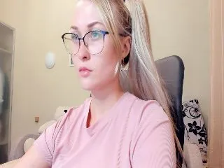Live sex webcam photo for Mistress_Eva_ #251985393
