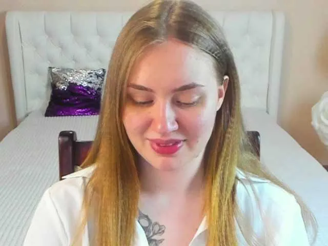 Live sex webcam photo for AdaCrystall #241385356