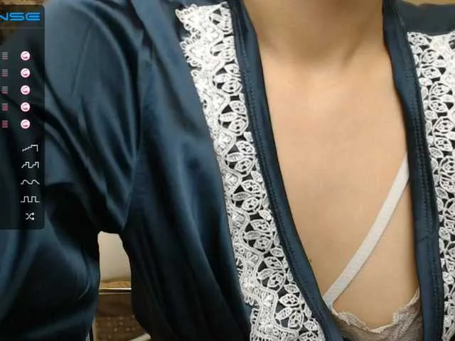 Live sex webcam photo for Himari1 #241123504