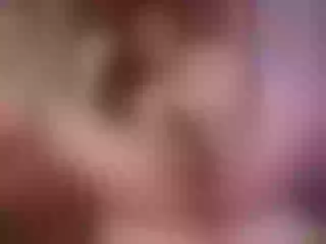 Live sex webcam photo for isabelladoux #241095244