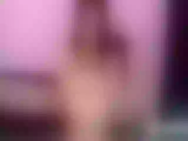 Live sex webcam photo for MaiiAngel #253643502