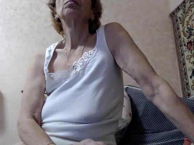 Live sex webcam photo for BBWStefany #240940425