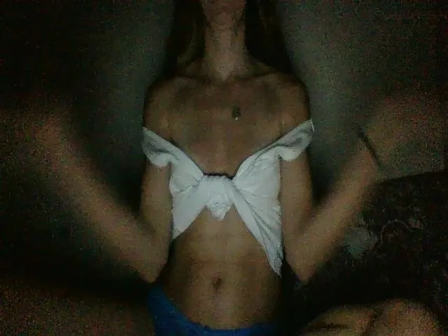 Live sex webcam photo for CheelyWilly #260907481