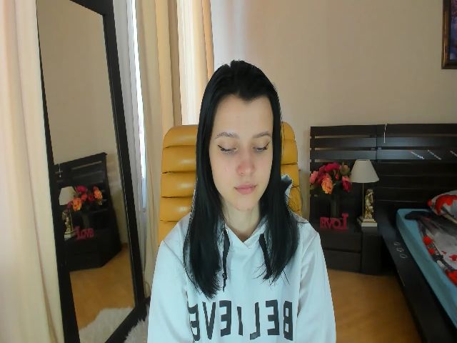 Live sex webcam photo for SoniNex #257450724