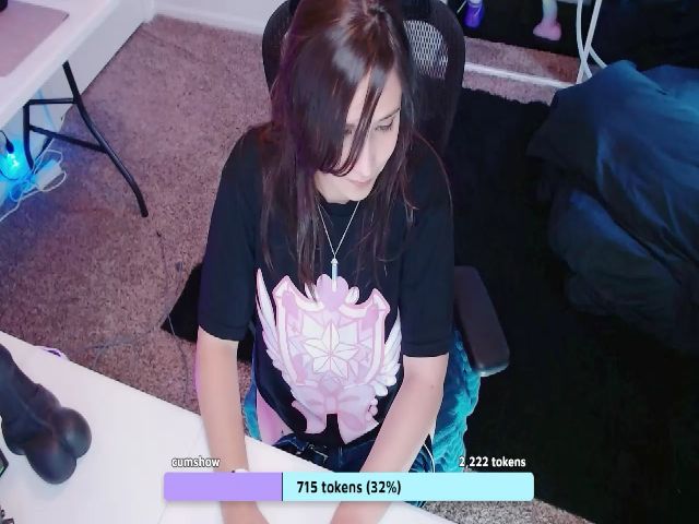 Live sex webcam photo for moonlitfox #263827815