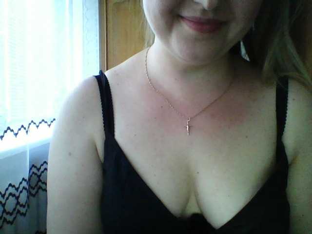 Live sex webcam photo for KarinaBerg #252185372