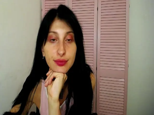 Live sex webcam photo for SnowSpacee #261802262