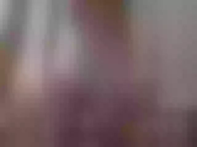 Live sex webcam photo for LauraLeight #241378416