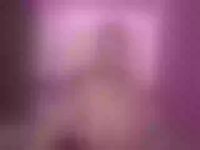 Live sex webcam photo for PtiMermaid #254451743
