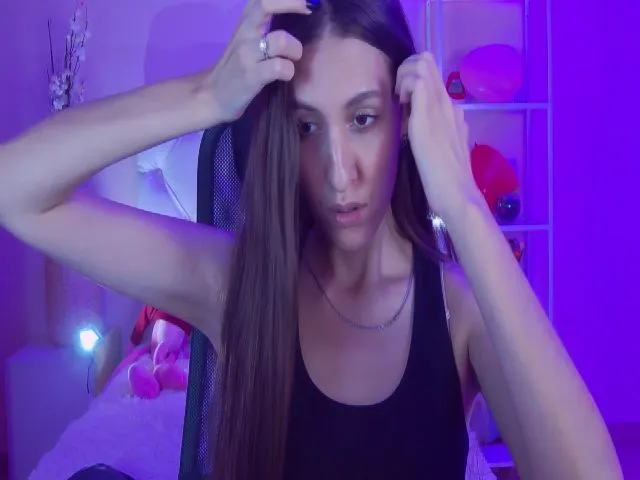 Live sex webcam photo for SoloVB #262943976