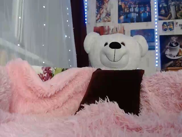 Live sex webcam photo for Sugar_Cheeks #253565304