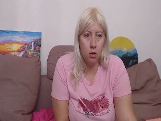 Live sex webcam photo for Kylie_Pag #252147612