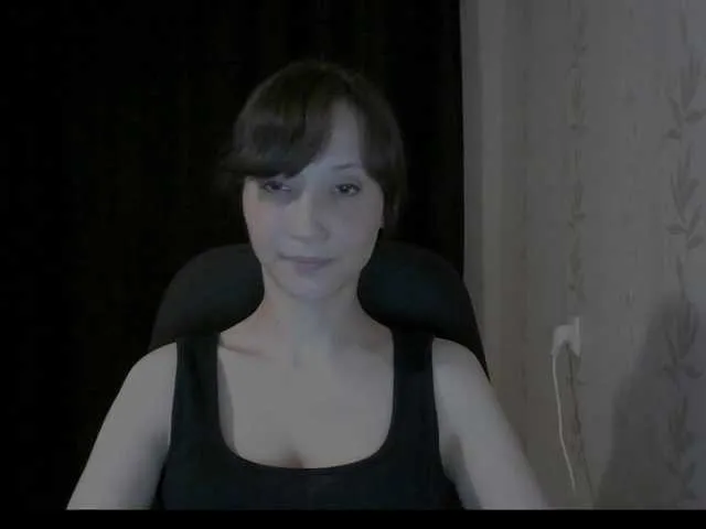Live sex webcam photo for RenieCalm #243230773