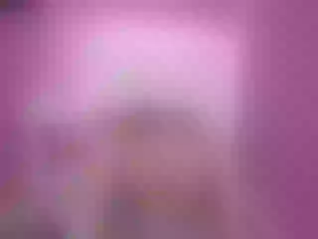 Live sex webcam photo for PtiMermaid #258416799