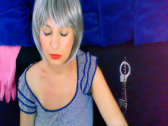 Live sex webcam photo for ineedslaves #264117710