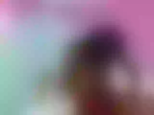 Live sex webcam photo for LuciaKlein #241043142