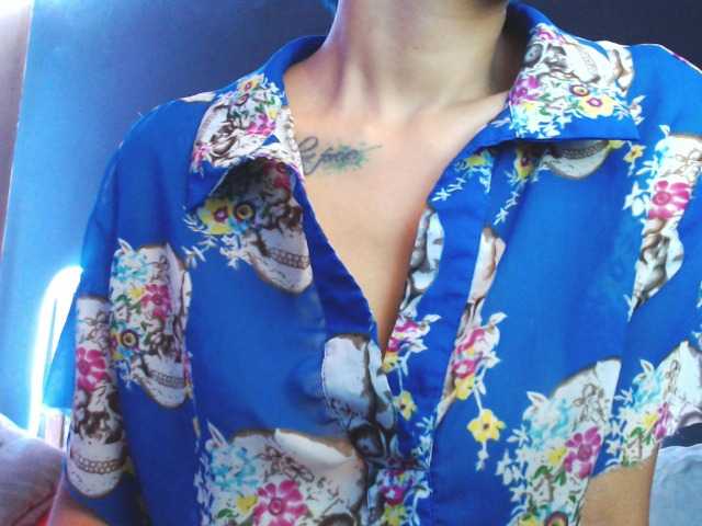 Live sex webcam photo for lolaastars1 #241395794