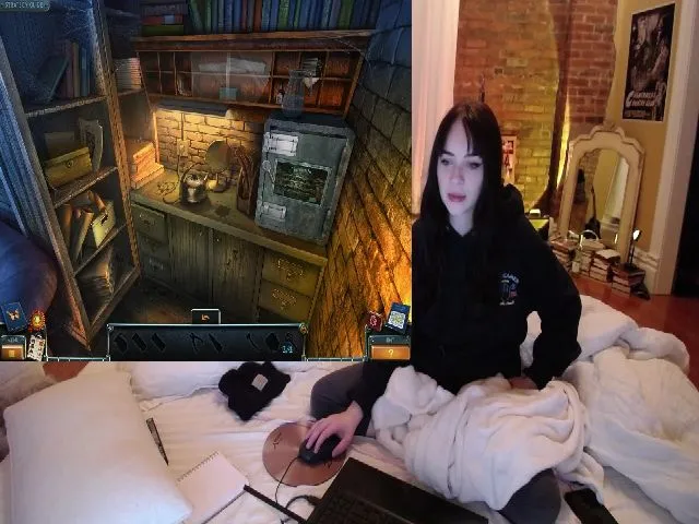 Live sex webcam photo for AlexIvy #260433532