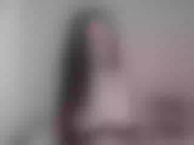 Live sex webcam photo for Remyi1 #252048263