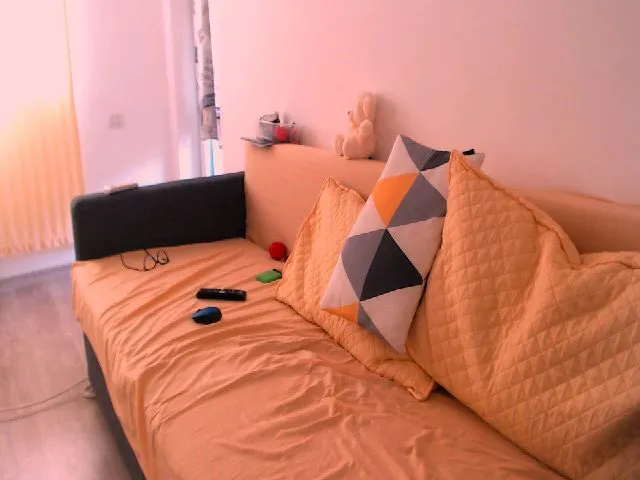 Live sex webcam photo for Isabeladoll #255891027