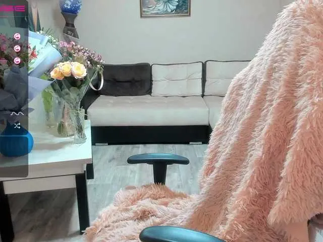 Live sex webcam photo for kistochkaa #241363068