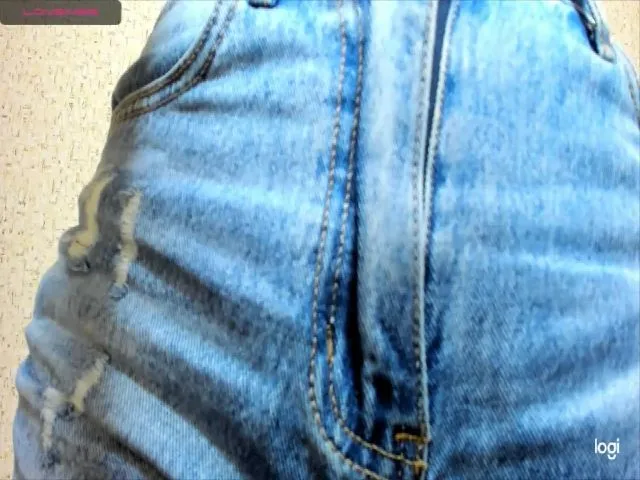 Live sex webcam photo for lilydavra #255893806