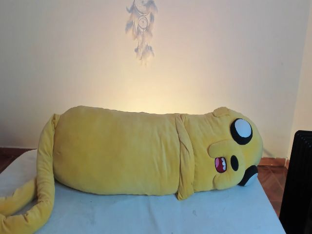 Live sex webcam photo for Evee_moonz #256818137