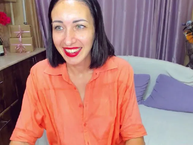 Live sex webcam photo for DorothyRoze #263098942