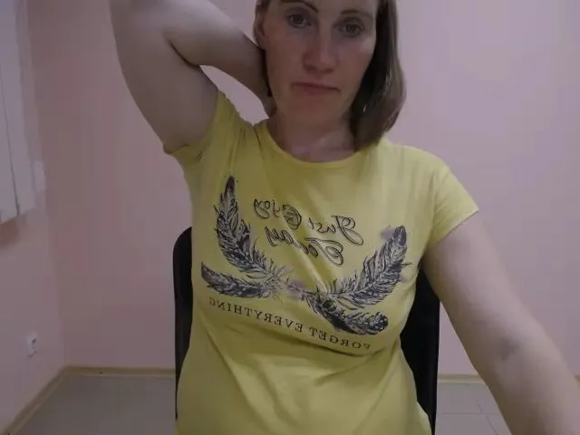 Live sex webcam photo for ChloePlay #254598156