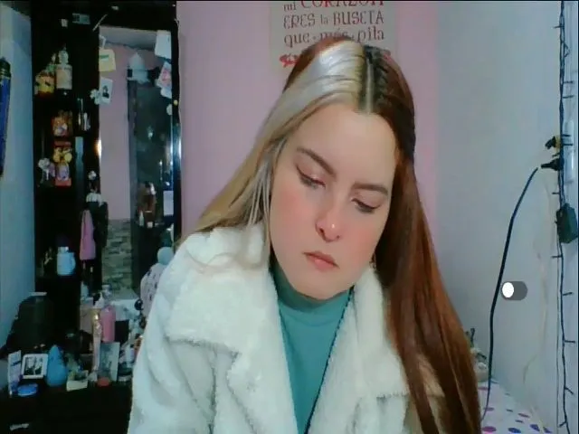 Live sex webcam photo for Amanda_Callum #264664589