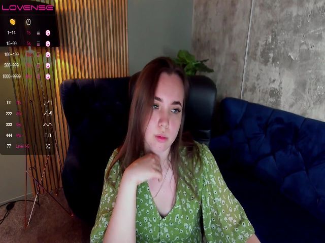 Live sex webcam photo for Milla_Novaa #252592614