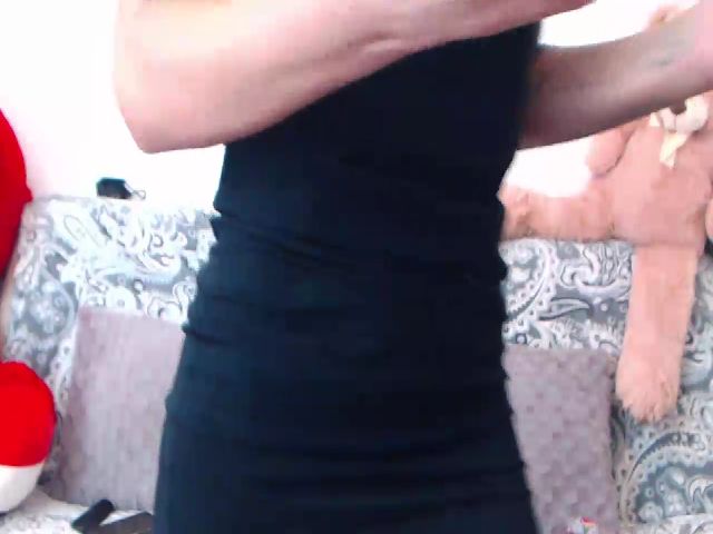 Live sex webcam photo for LayllaDean #252277348