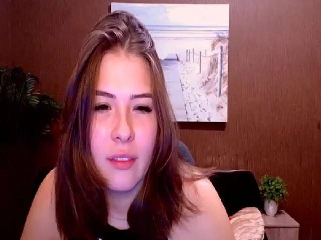 Live sex webcam photo for DonnaDixxon #259631507