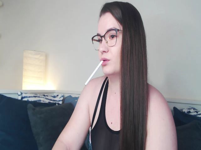 Live sex webcam photo for EveGoddes #253095792