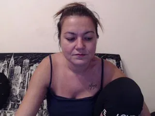 Live sex webcam photo for Softhottmilf #240801101