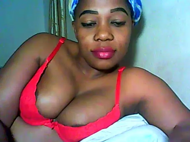 Live sex webcam photo for AfriPrincess #261586058