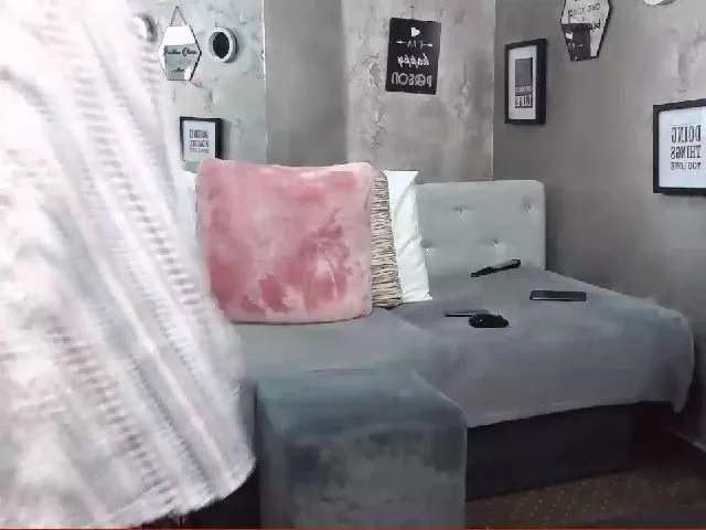 Live sex webcam photo for Afroditha_ #255270260