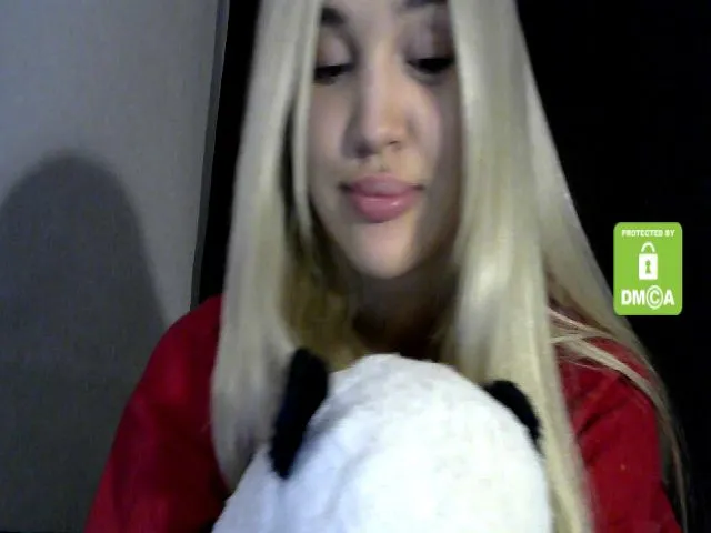 Live sex webcam photo for MyyDream #257059730