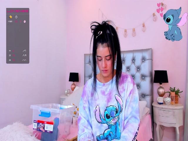 Live sex webcam photo for KallyMyller #260436193