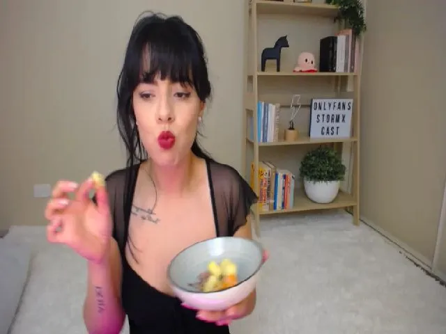 Live sex webcam photo for stormxcast #254327330