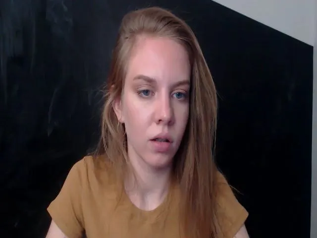 Live sex webcam photo for HappySecret_ #253843584