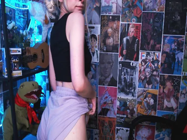 Live sex webcam photo for Manarose27 #260225908