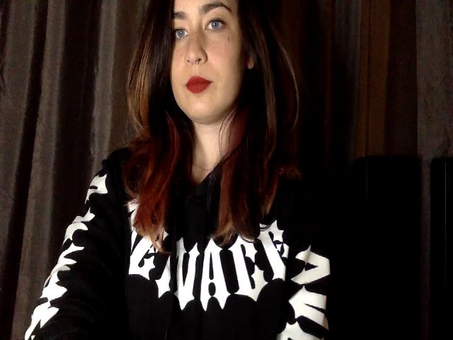 Live sex webcam photo for BillieFox_ #261283904