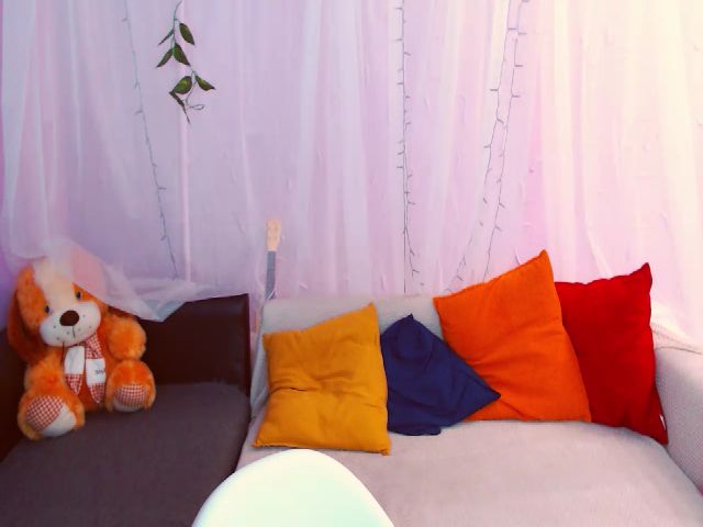 Live sex webcam photo for Ms_christiana #255789392